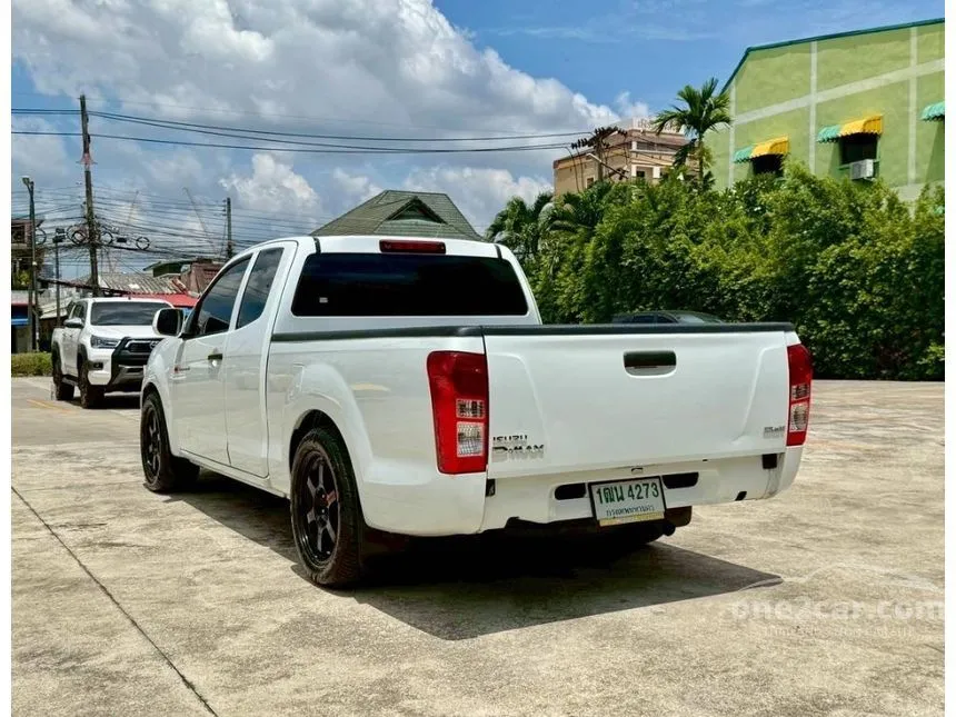 2015 Isuzu D-MAX S Space Cab Pickup