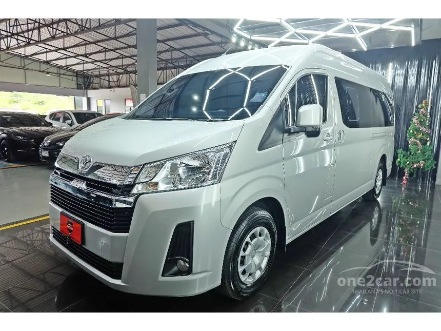 2024 Toyota Commuter Van