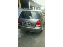 2002 KIA Carens