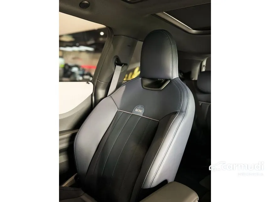 2024 MINI Cooper S 3 Door Hatchback