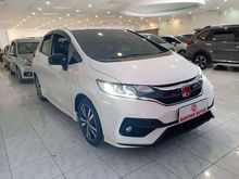 Honda New Jazz 1.5 RS CVT AT 2017 Putih Mutiara