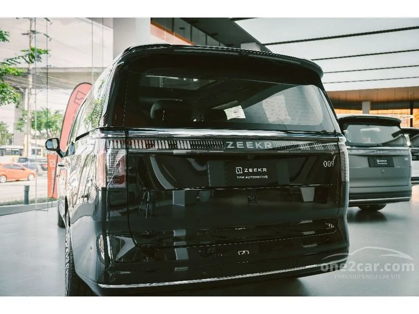 2026 ZEEKR 009 Flagship Van