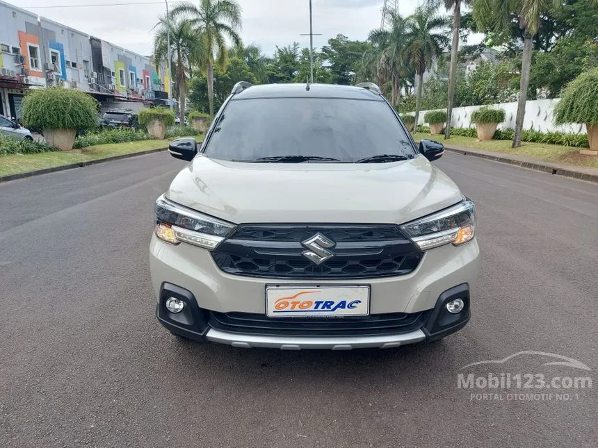 2023 Suzuki XL7 Alpha Hybrid SUV