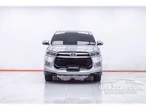 2017 Toyota INNOVA 2.8 Crysta V Wagon