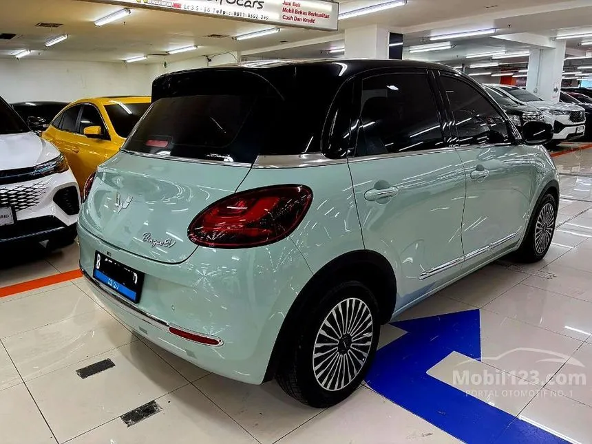 2024 Wuling Binguo EV 410 Premium Range AC/DC Hatchback