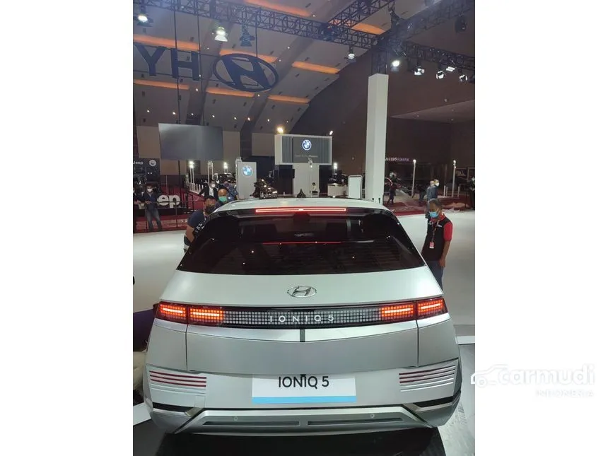 2022 Hyundai IONIQ 5 Signature Standard Range Wagon