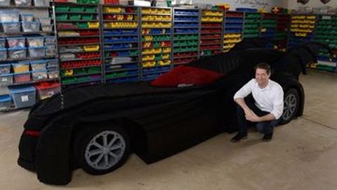 Keren, Batmobile Dibuat dari 500.000 Lego