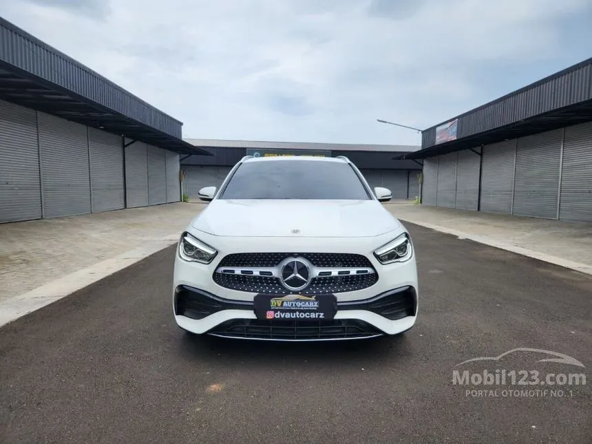 2022 Mercedes-Benz GLA200 AMG Line SUV