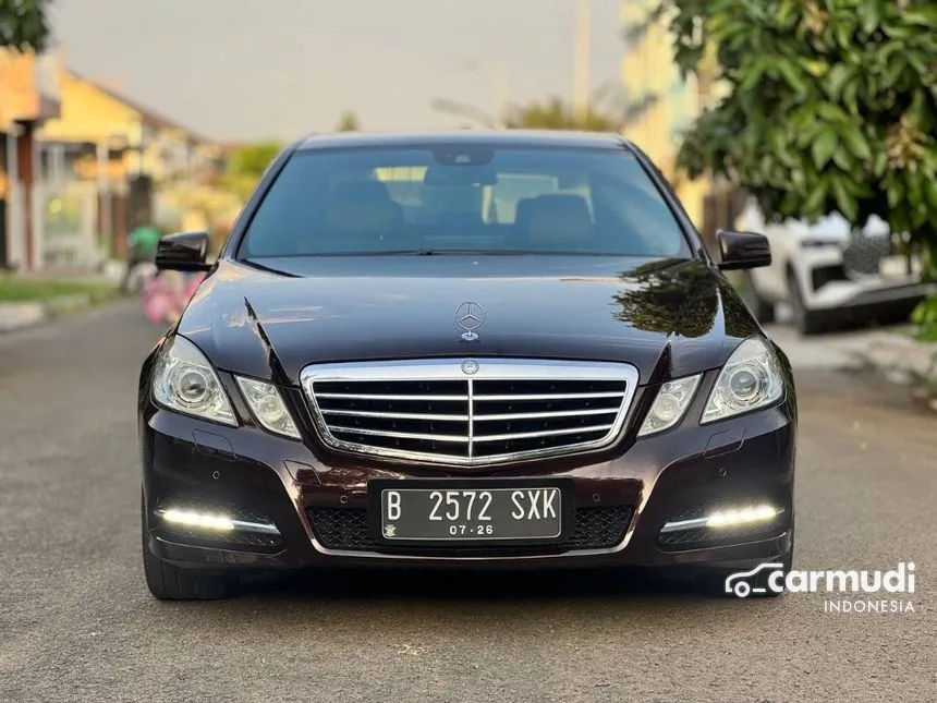 2011 Mercedes-Benz E250 CGI Sedan