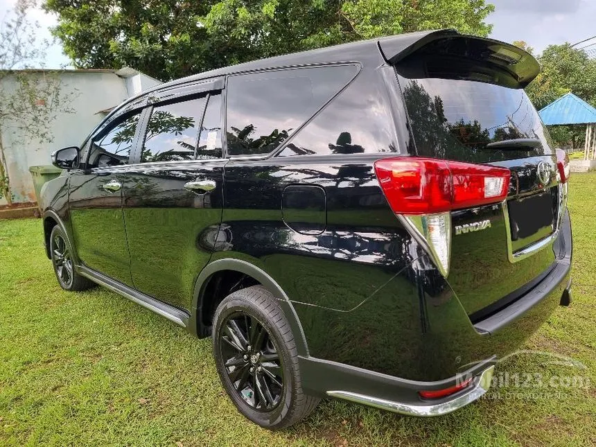 2018 Toyota Kijang Innova Venturer MPV