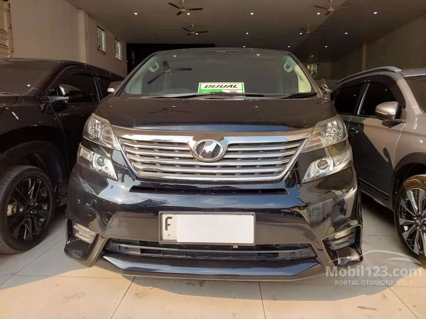 2011 Toyota Vellfire Z Audioless MPV