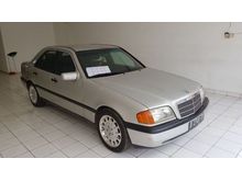 1995 Mercedes-Benz C200 2.0 2.0 Manual Sedan