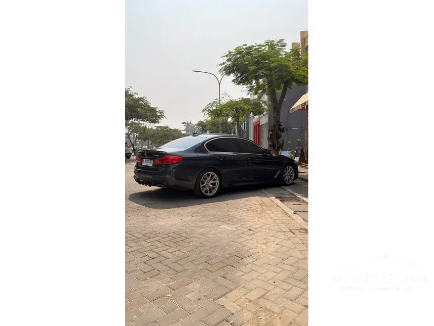 2019 BMW 530i M Sport Sedan