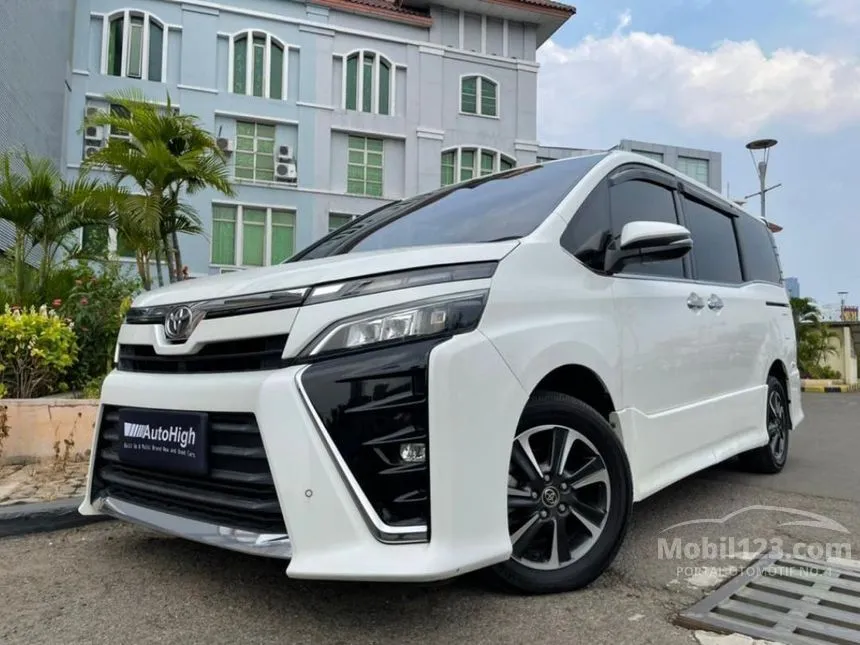 Jual Mobil Toyota Voxy 2018 2.0 di DKI Jakarta Automatic Wagon Putih Rp 400.000.000