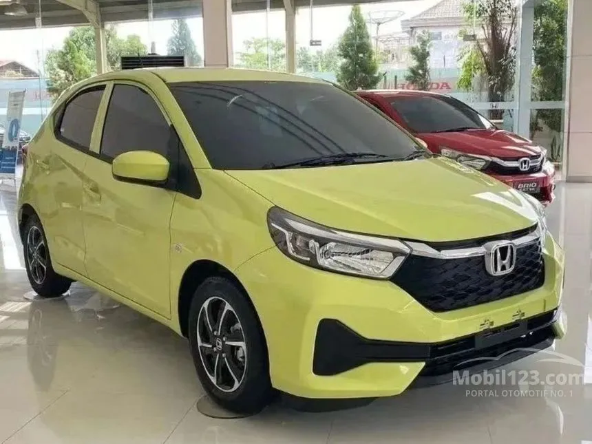 Jual Mobil Honda Brio 2025 Satya E 1.2 di DKI Jakarta Automatic Hatchback Hijau Rp 185.500.000