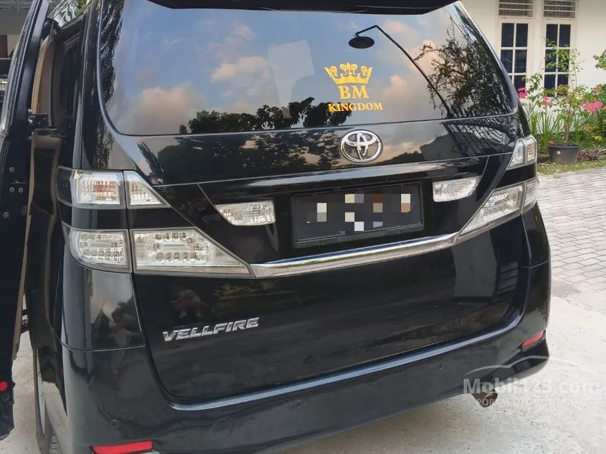 2010 Toyota Vellfire Z MPV