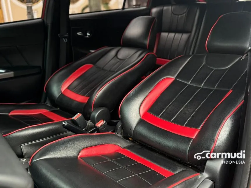 2015 Toyota Yaris G Hatchback