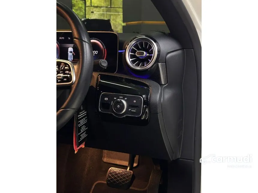 2020 Mercedes-Benz A200 progressive line Hatchback