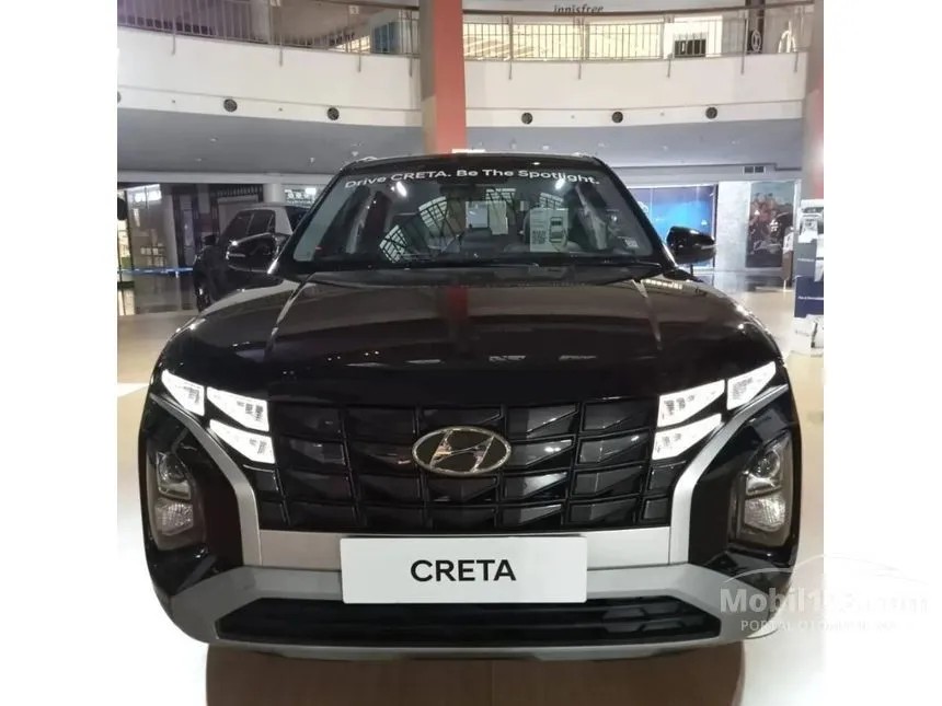 Jual Mobil Hyundai Creta 2024 Trend 1.5 di Banten Automatic Wagon Hitam Rp 245.300.000