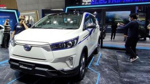 Toyota Mau Meluncurkan Produk Baru di Indonesia Bulan Ini! Kijang Innova Hybrid?