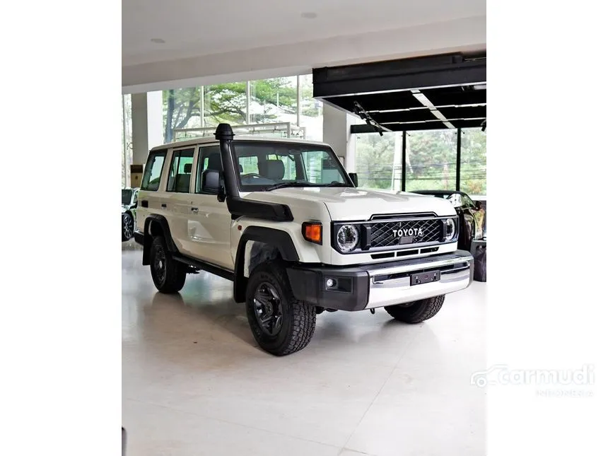 2024 Toyota Land Cruiser 70 LX SUV