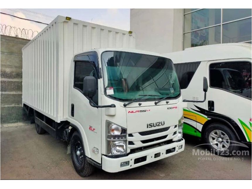 Isuzu elf 2020