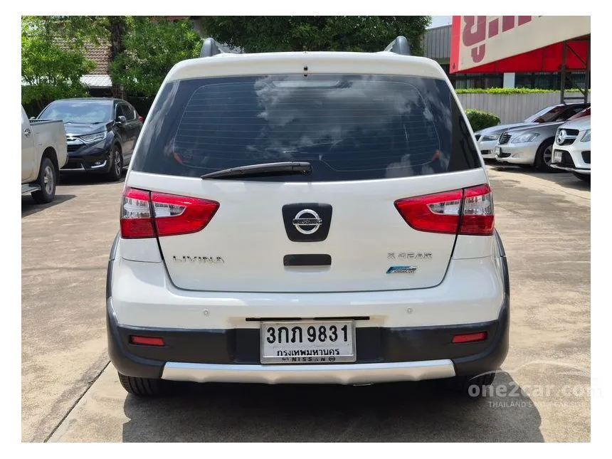 2014 Nissan LIVINA V SUV
