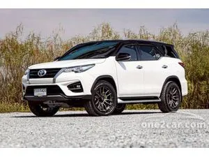 2019 Toyota FORTUNER 2.8 TRD Sportivo (2-Tone) SUV
