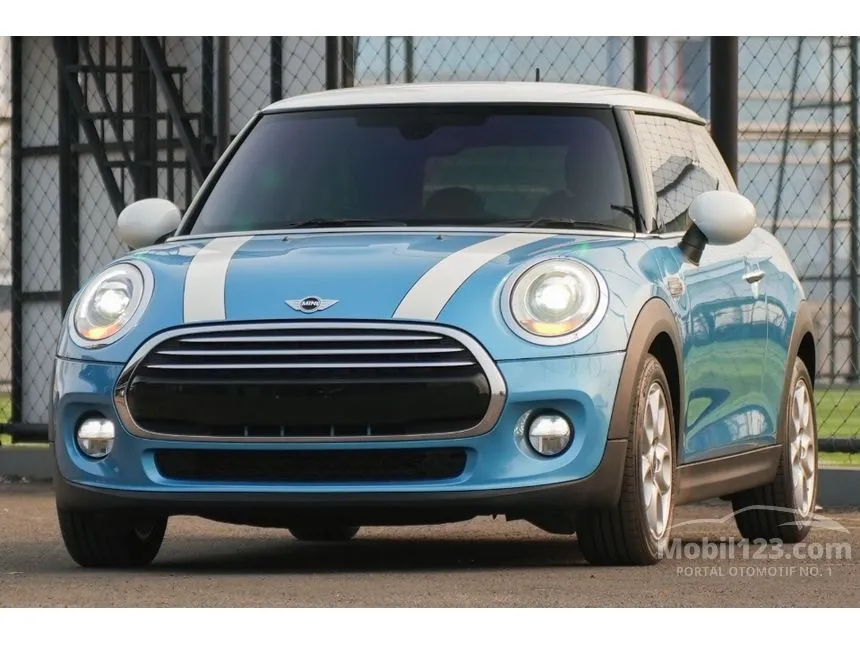 2016 MINI Cooper 3 Door Hatchback