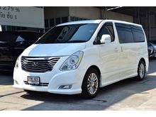 2016 Hyundai Grand Starex 2.5 (ปี 10-17) VIP Wagon AT