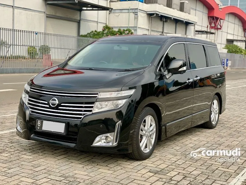 2013 Nissan Elgrand Highway Star MPV