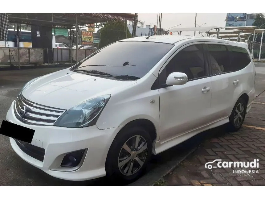 2012 Nissan Grand Livina XV MPV