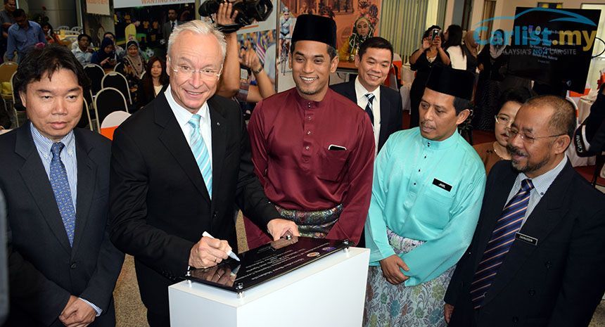 Mercedes-Benz Malaysia Signs MoU With MOYS To Develop Skilled Auto Industry Workforce