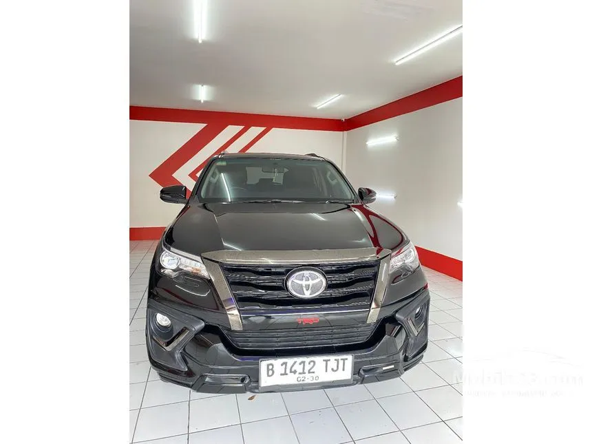 Jual Mobil Toyota Fortuner 2020 VRZ TRD 4X2 2.4 di DKI Jakarta Automatic SUV Hitam Rp 396.000.000