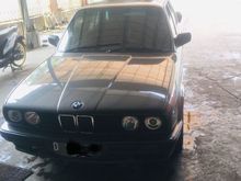 BMW 318i 1.8 E30 90s