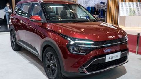 Kia Carens di Indonesia Akhirnya Tanpa Varian Diesel, Apa Alasannya?