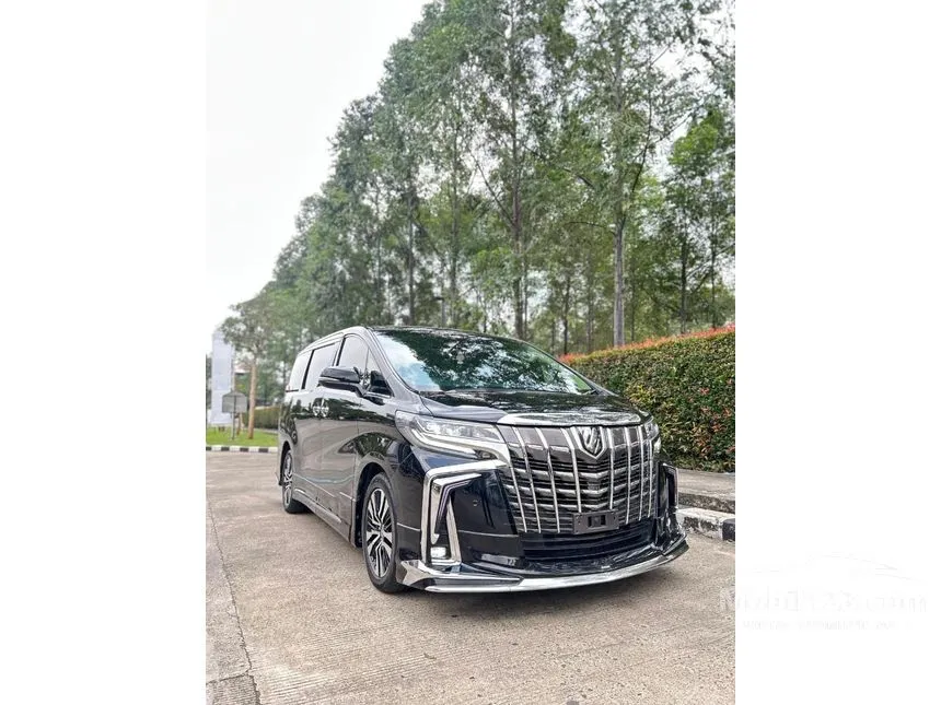 2016 Toyota Alphard SC MPV
