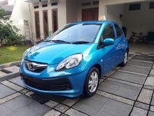 2012 Honda Brio E A/T Hatchback ( Like New Full Ori )