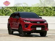 2025 Toyota FORTUNER 2.8 (ปี 15-25) GR Sport (Black Top) 4WD SUV
