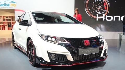 Frankfurt 2015: The Honda Civic Type R Is What Dreams Are Made Of