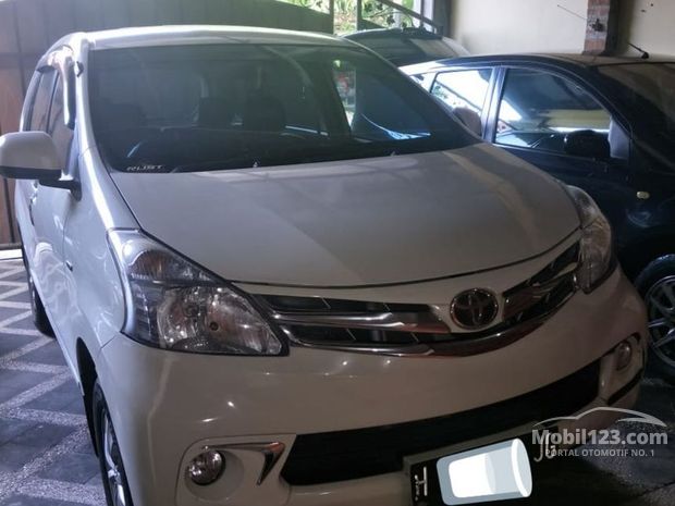 Mobil bekas dijual di Semarang Jawa-tengah Indonesia 