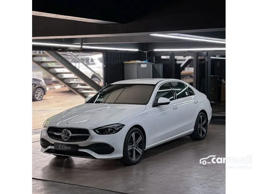 2024 Mercedes-Benz C200 Avantgarde Line Sedan