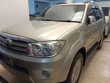 2011 Toyota Fortuner 2.5 G SUV Diesel Manual