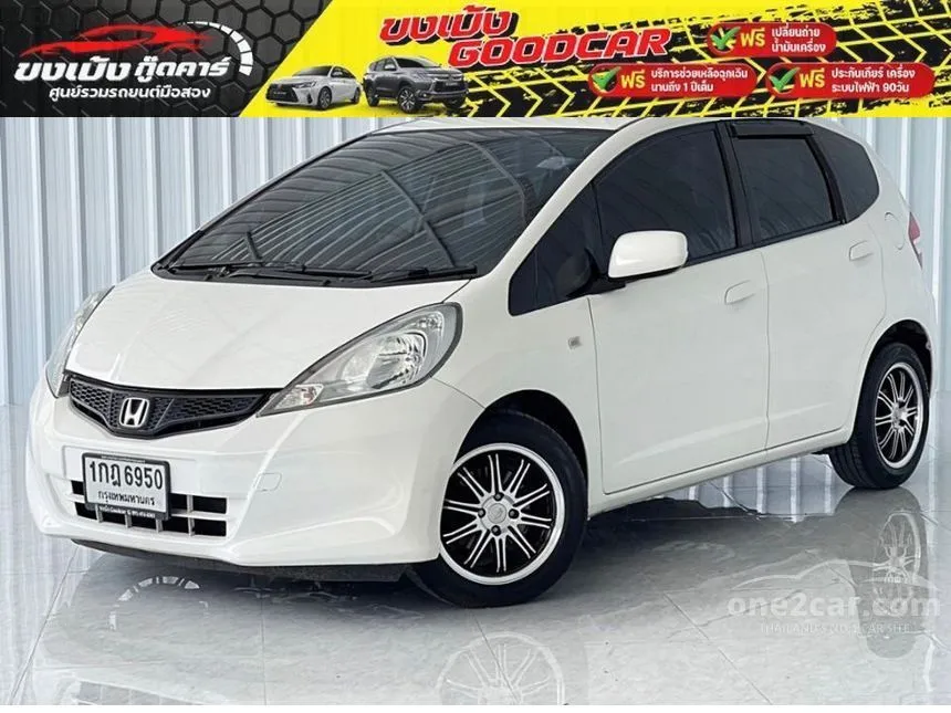 2012 Honda Jazz V i-VTEC Hatchback