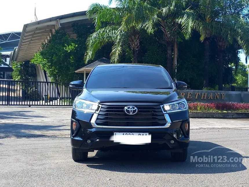 Jual Mobil Toyota Kijang Innova 2022 V 2.4 di Jawa Timur Automatic MPV Hitam Rp 445.000.007