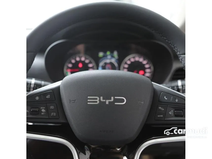 2024 BYD M6 Superior 7-seaters MPV