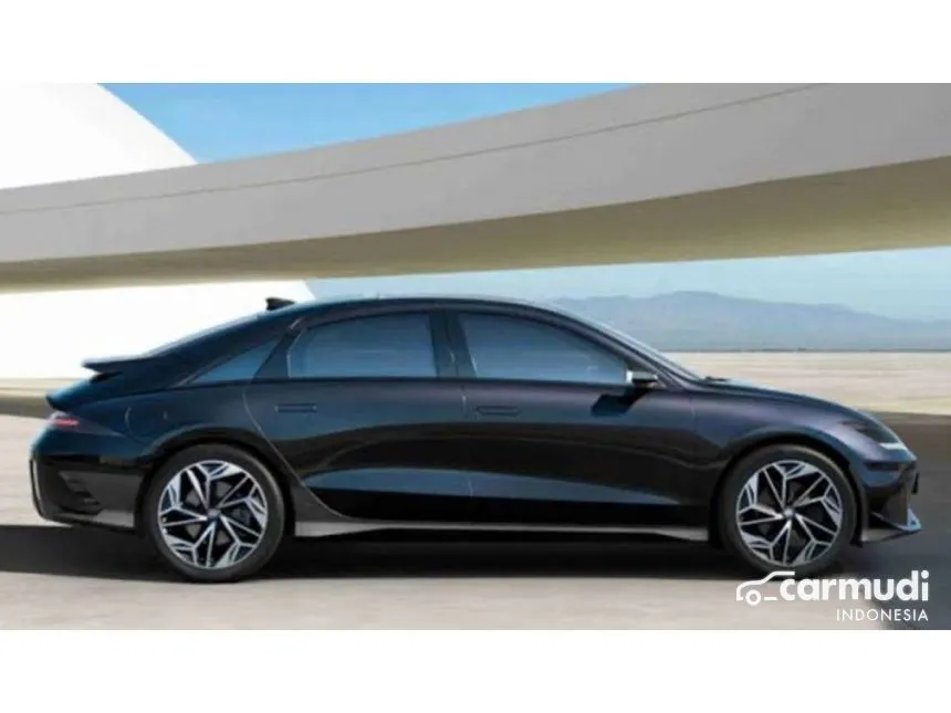 2024 Hyundai IONIQ 6 Signature Long Range Sedan