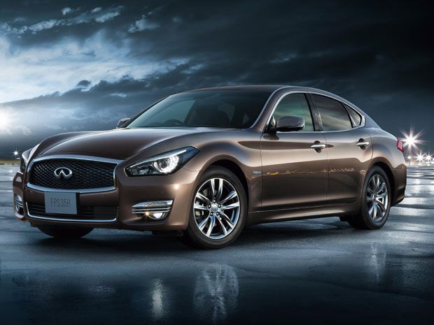 Sedan Mewah Nissan Fuga 2016 Segera Mengaspal