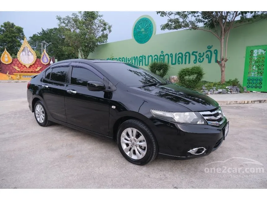 2013 Honda City V CNG Sedan
