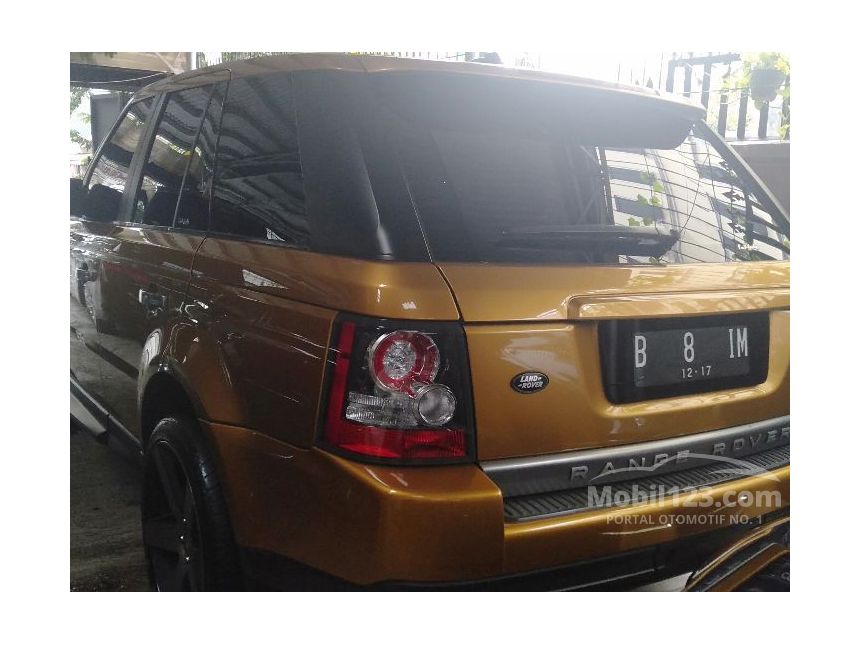 Jual Mobil  Land Rover Range Rover Sport  2005 V8  